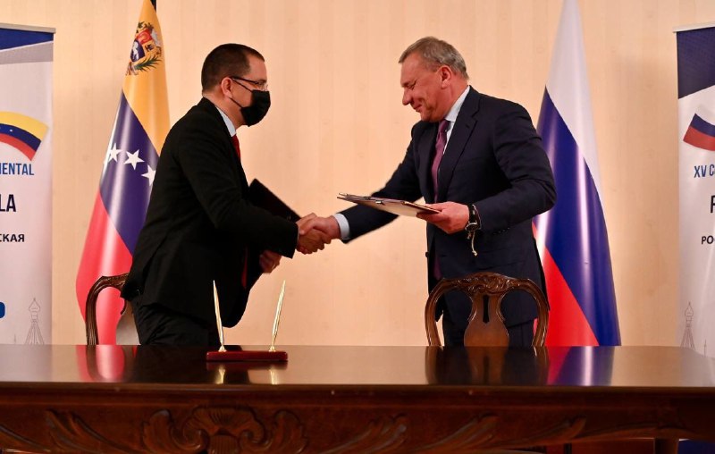 RUSIA Y VENEZUELA REFUERZAN LAZOS DE COOPERACIÓN ESTRATÉGICA CON FIRMA DE INSTRUMENTOS JURÍDICOS 