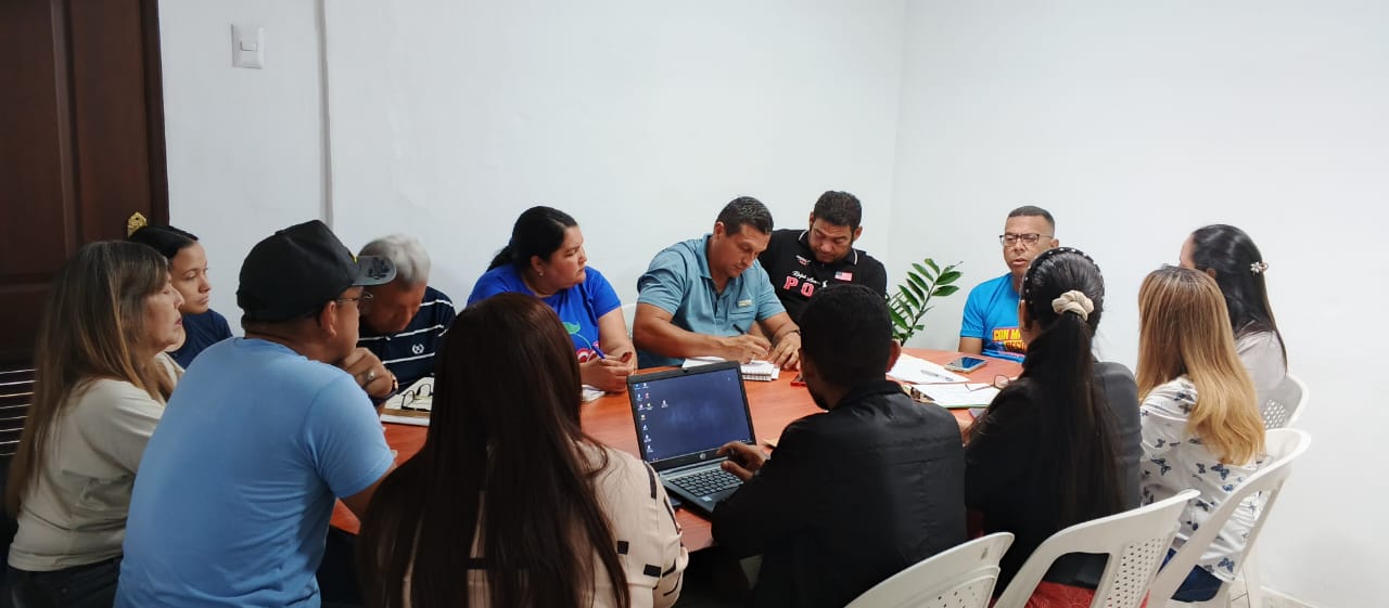 DUCOLSA Realizó mesa de trabajo para atender a la comunidad de La Gran Victoria en Valmore Rodríguez-Zulia