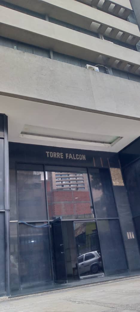 FARMACIA TORRE FALCÓN CUMPLE CON LA DISTRIBUCIÓN DE MEDICAMENTOS A TODO EL PERSONAL DEL SECTOR GASÍFERO, PETROQUÍMICO Y PETROLERO